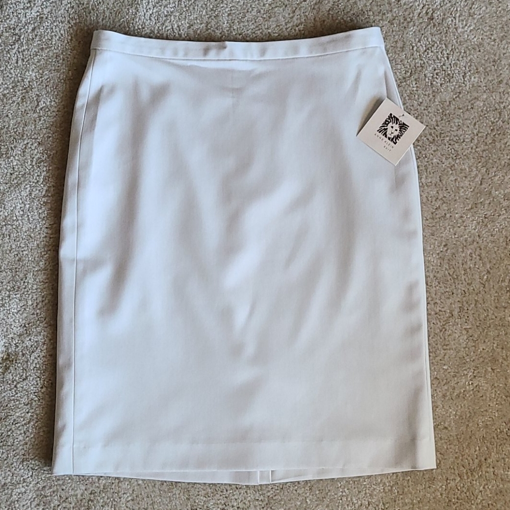 Anne Klein Executive Collection 2pc Short Sleeve & Skirt Set - Picture 8 of 13